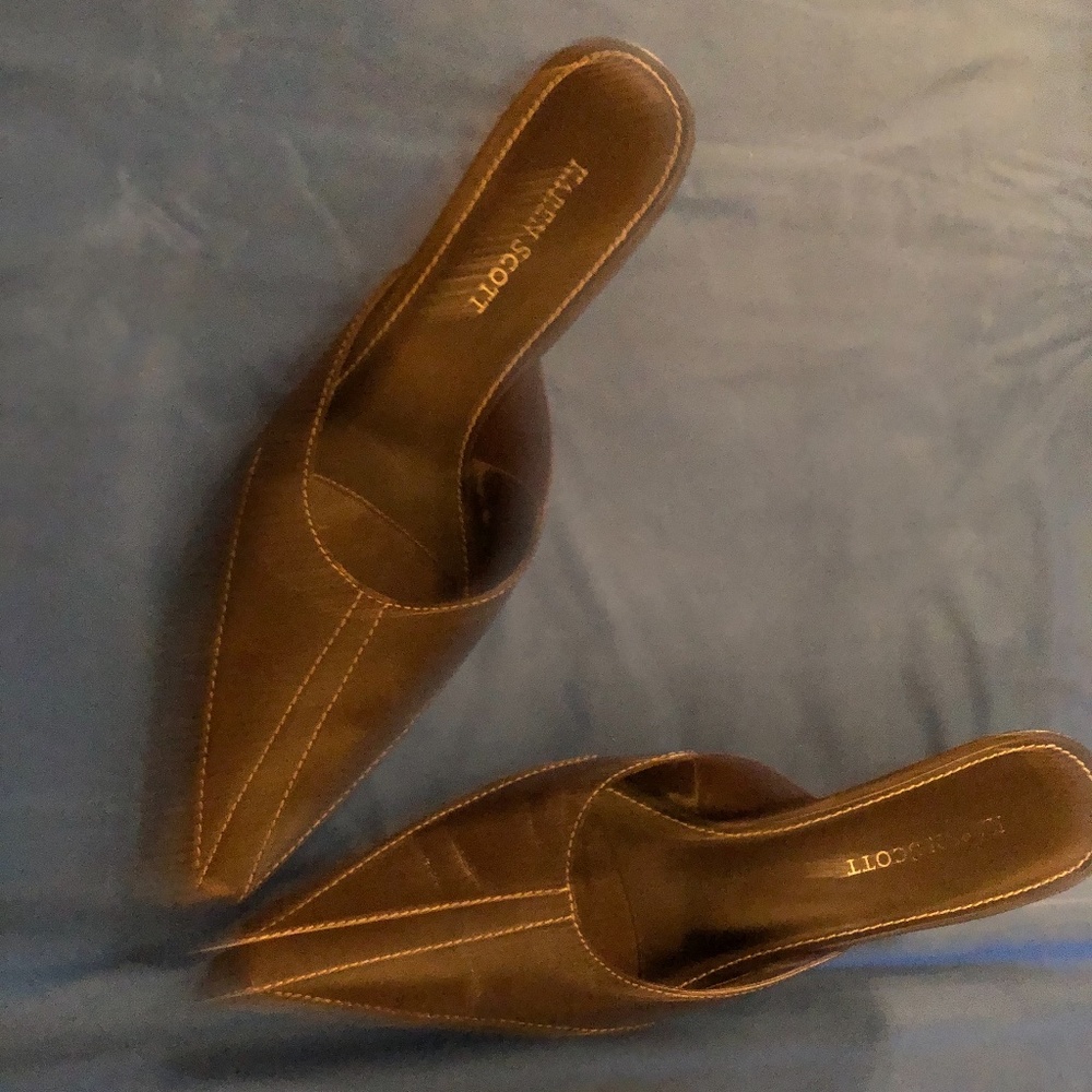 Karen Scott mules, brown with white stitching